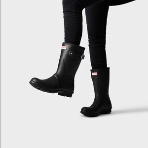 NWOT Hunter’s Short Rain Boots
